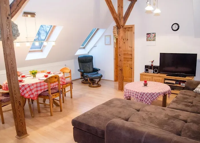 Neulandhof Spoering فالسروده